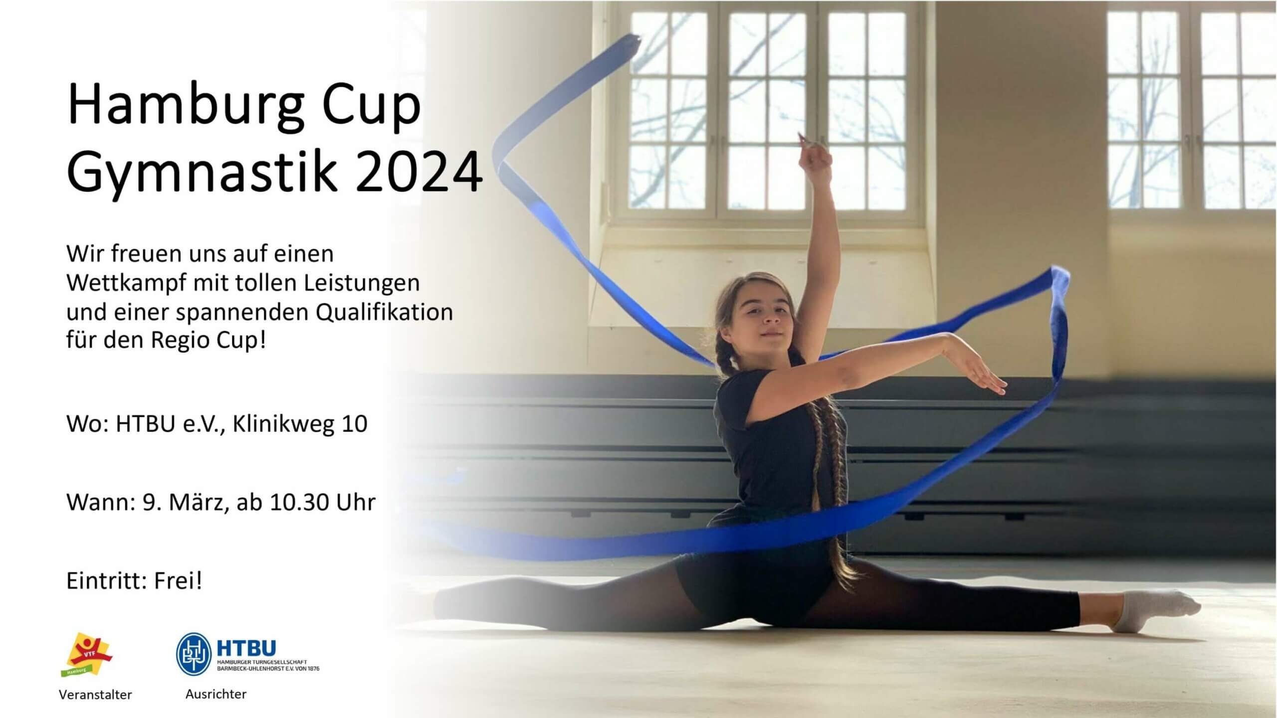 Plakatmoritv für den Hamburg Cup Gymnastik 2024, eine Gymnstin mit blauem Band sitzt am Boden im Spagat.